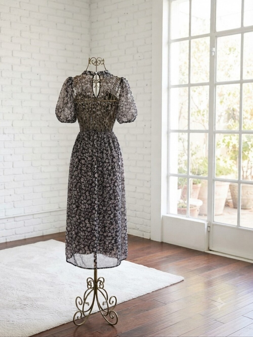 Black Floral Maxi Dress with Puff Sleeves and Smocked Waist